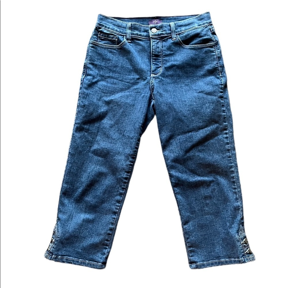 NYDJ Women’s Crop Jeans Medium Wash Size 2 Button Hem Lift Tuck Technology